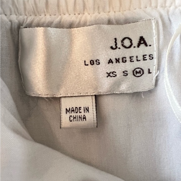 J.O.A. White Blue Floral Ruffle Cotton Cross Cold Shoulder Mini Dress M - Picture 7 of 10